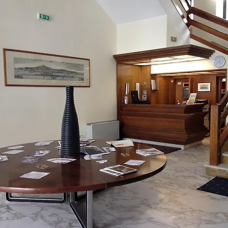 Hotel Mediterraneo