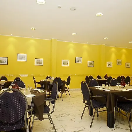 Mediterraneo Hotel 3*