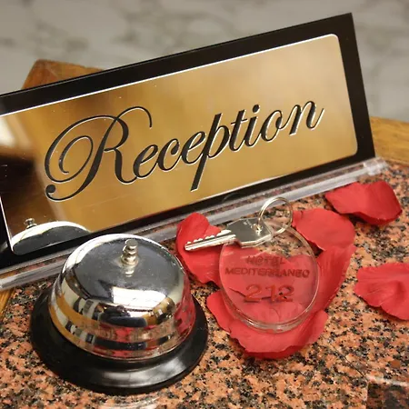 酒店 Mediterraneo 3*